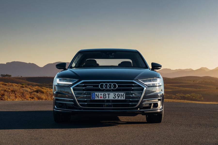  Audi A8 55 TFSI Quattro (D5) 2018 года  (AU) (фото 5 из 20)